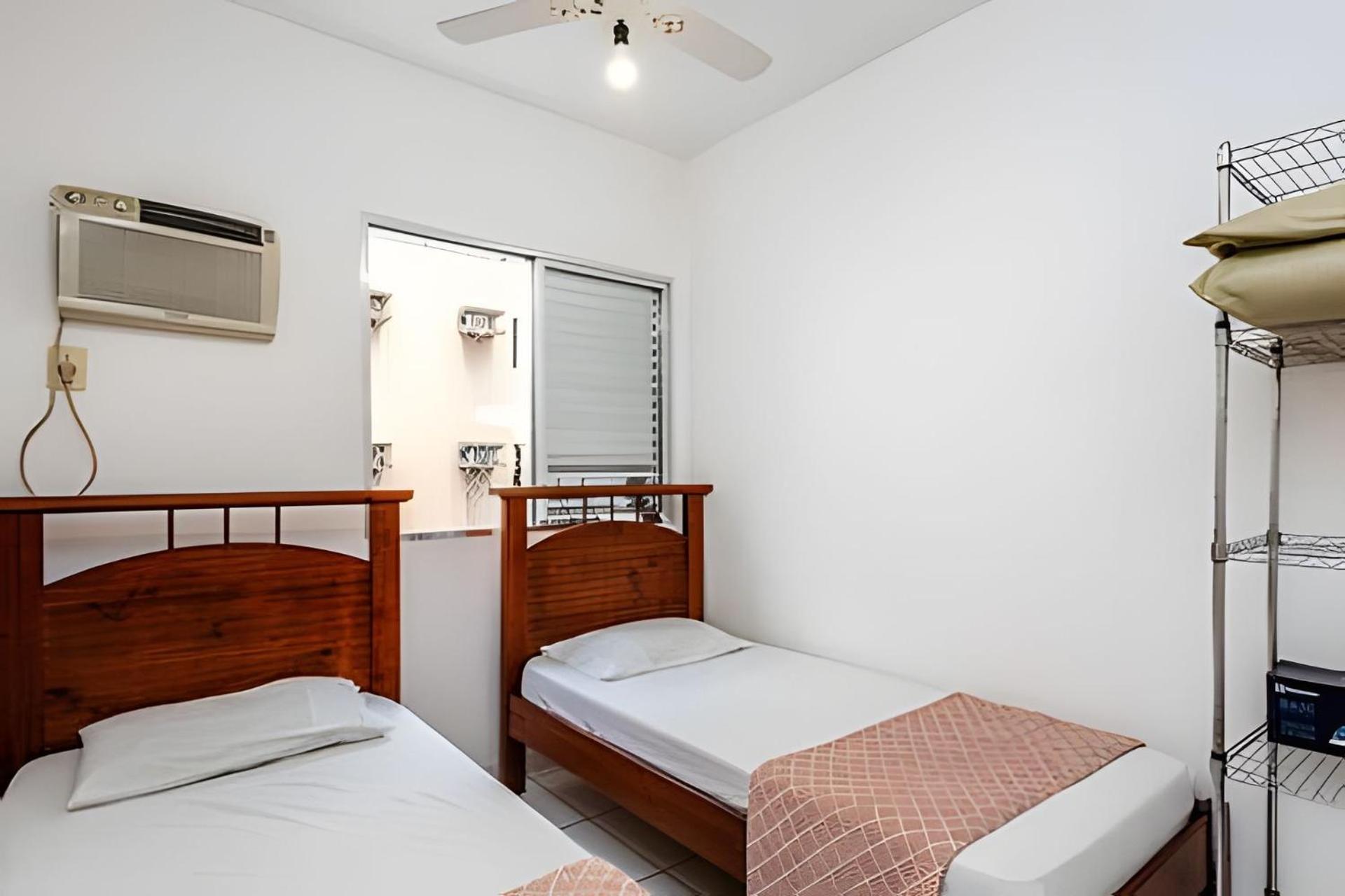 Apto Na Enseada Excelente Localizacao, 500M Da Praia, Garagem, Ar Condicionado Portaria 24 Horas Guaruja Luaran gambar